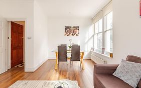 2 Bedroom Flat In St Johns Wood