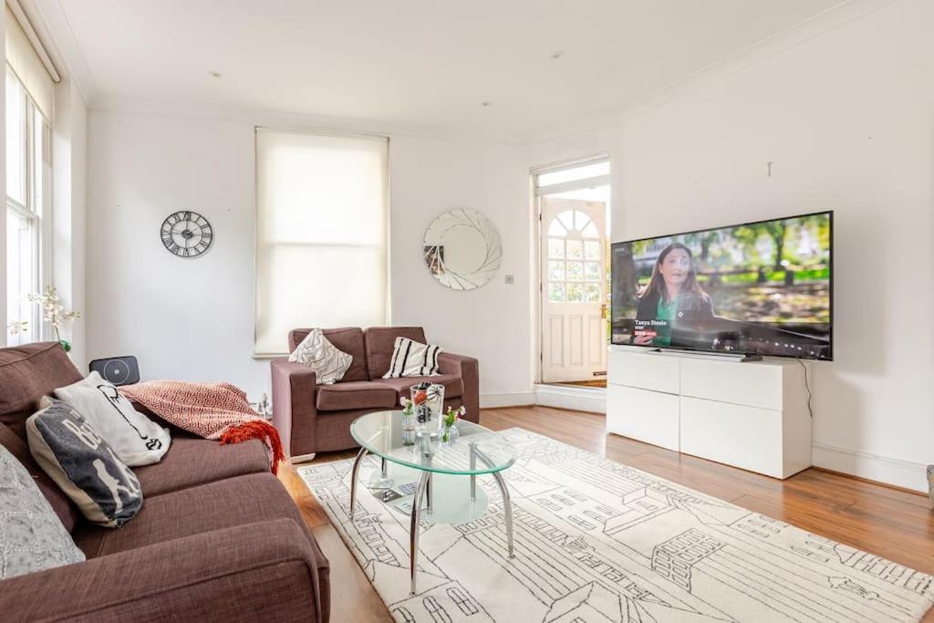 2 Bedroom Flat In St Johns Wood Londres Extérieur photo