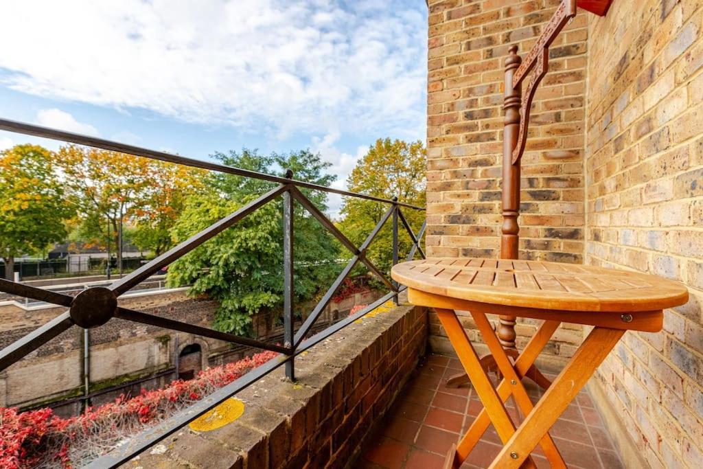 2 Bedroom Flat In St Johns Wood Londres Extérieur photo