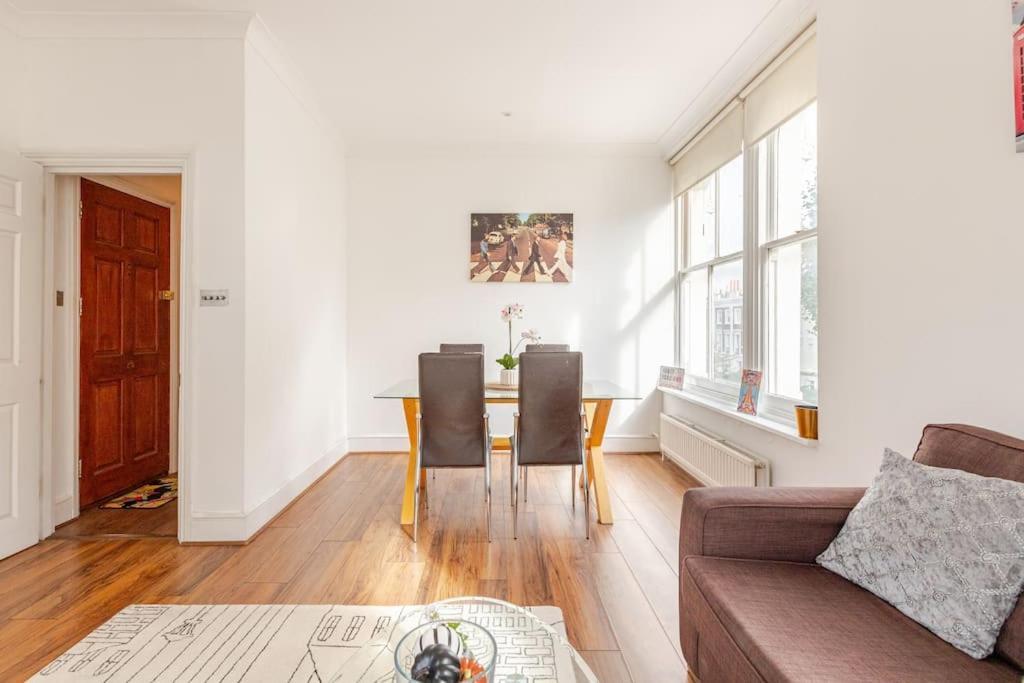 2 Bedroom Flat In St Johns Wood Londres Extérieur photo